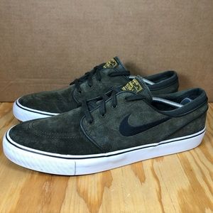 Nike Stefan Janoski Suede Sneaker